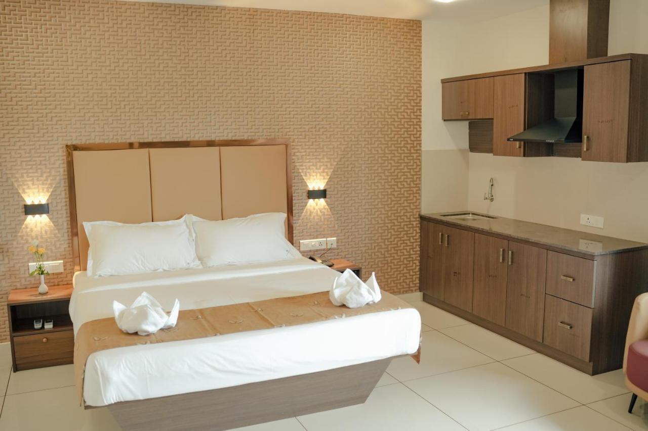Esquina Residency Hotel Kochi Exterior photo